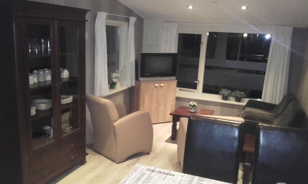 Ridderspoor Villa Холум Екстериор снимка